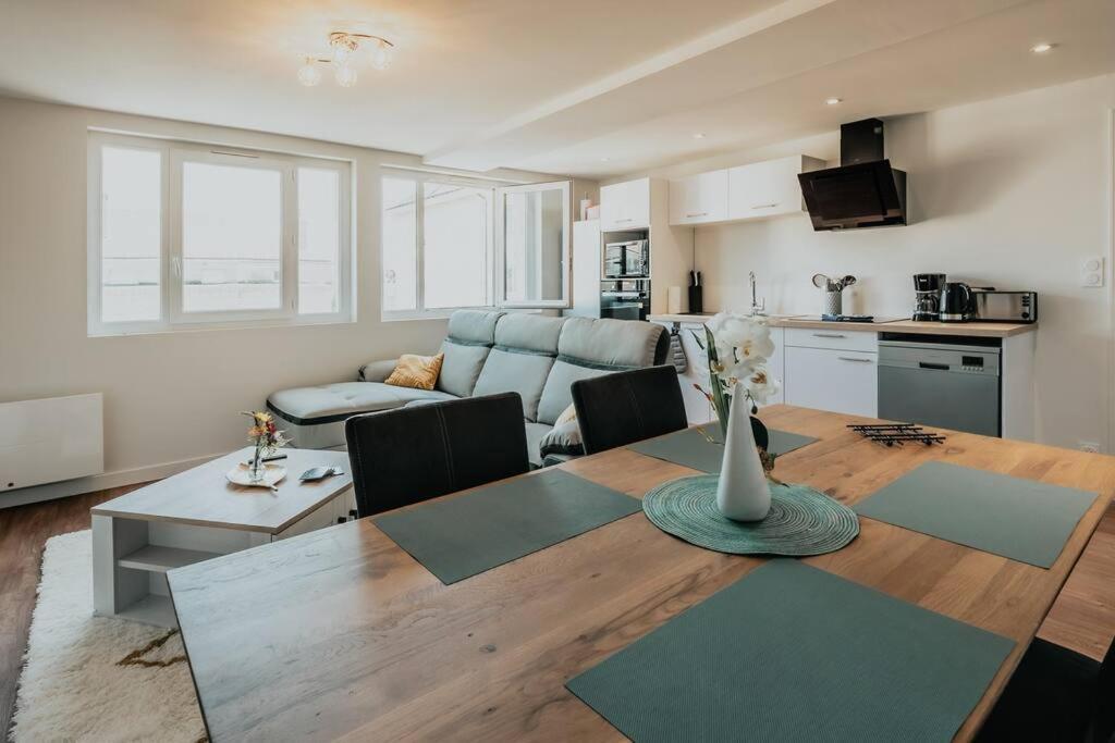 Appartement T3 Hyper Centre سوموور المظهر الخارجي الصورة
